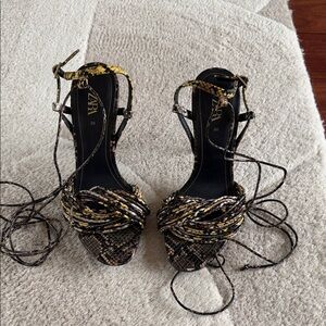 ZARA Black and Yellow Snake-Print Lace-Up Heels
